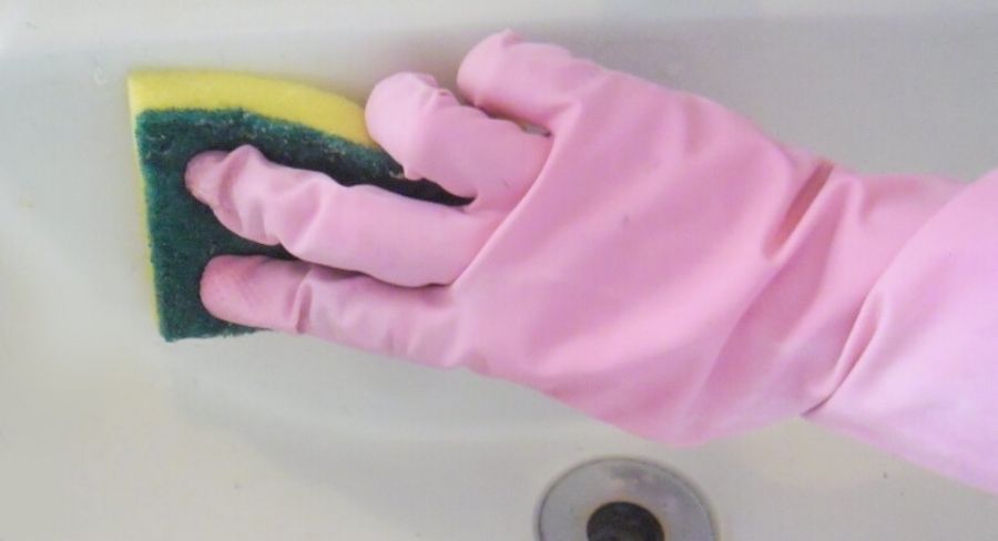 Cómo quitar las manchas de óxido del lavabo: procedimiento