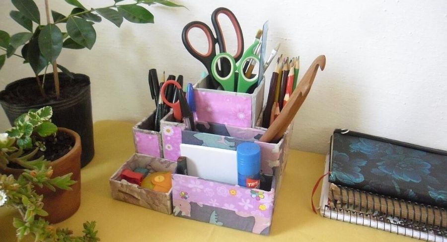 Cómo hacer un organizador de lápices con cartón