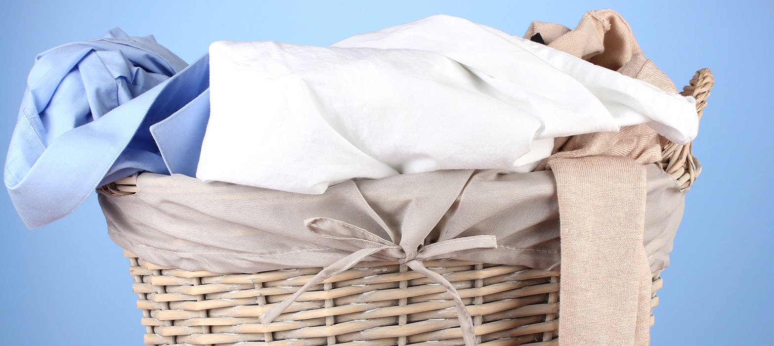 Las mejores prendas para remojar son las de algodón, las de color blanco y neutros, y toallas de baño y sábanas que no se destiñen